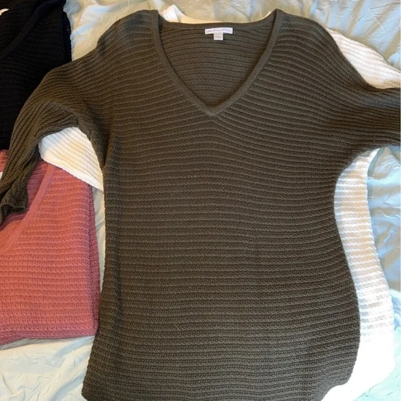 New York & Co sweater bundle - Picture 3 of 5